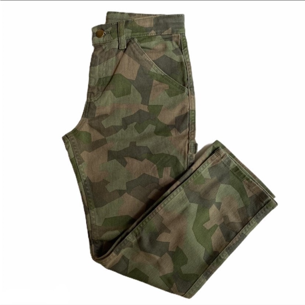 Hanna Andersson camo pants